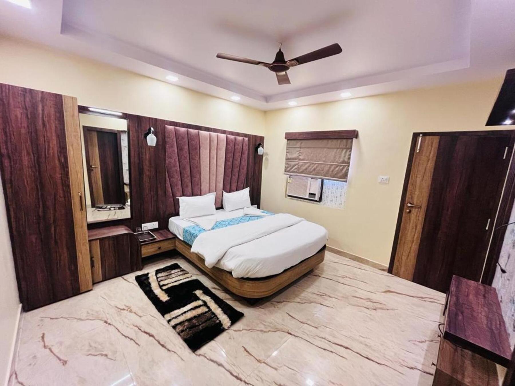 Ks Paying Guest House Varanasi Exterior foto